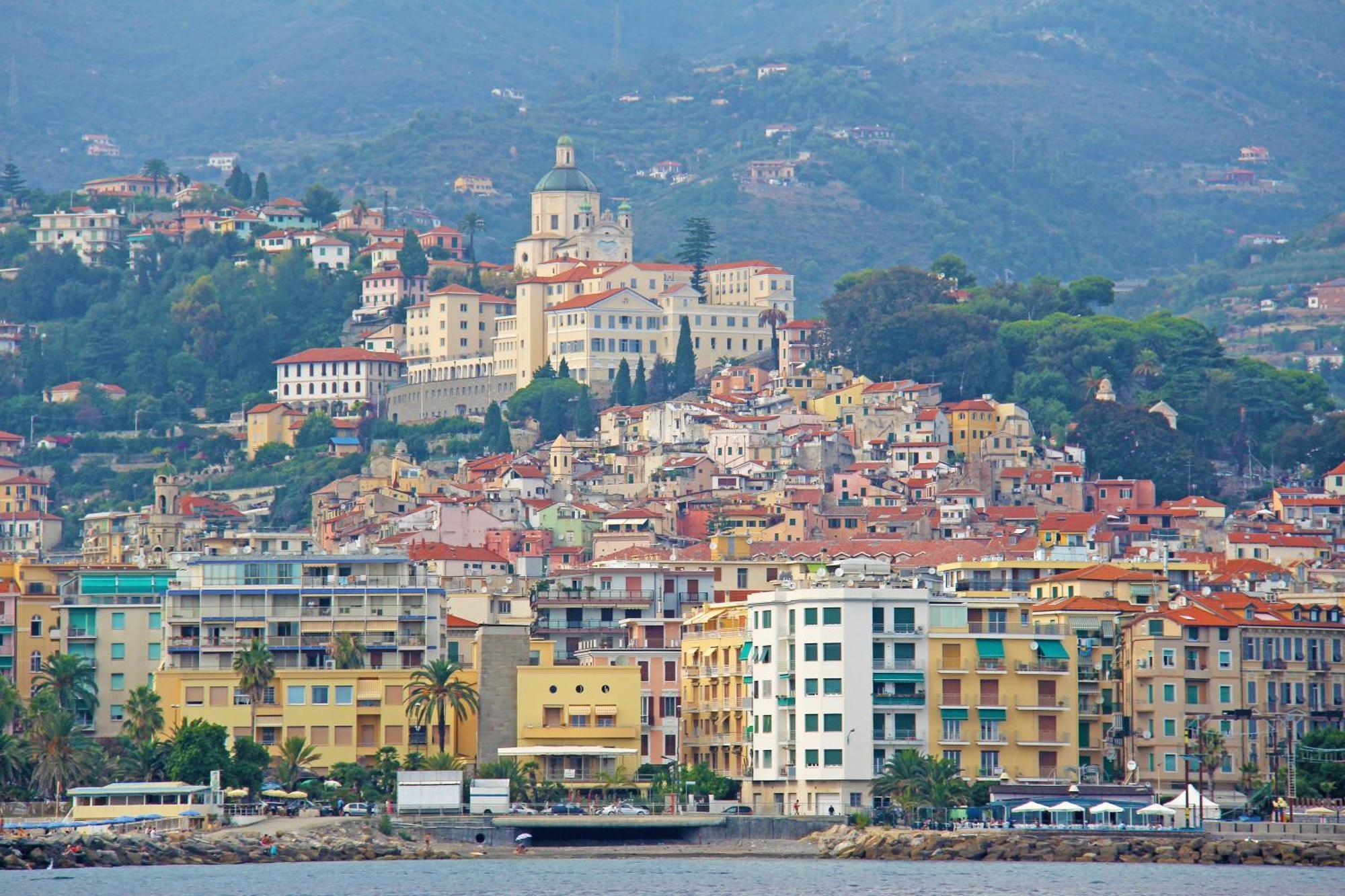 Casina Cato - Happy Rentals Sanremo Exterior photo